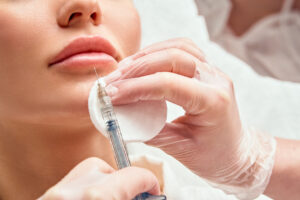 3-reasons-this-clinic-is-the-creme-de-la-creme-of-aesthetic-treatments-lip-filler.jpg 