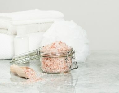 Anti-Ageing April Recipe #2 Himalayan Salt Exfoliator with Apple Cider Vinegar FEATURED