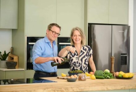 TV Doctor Michael Mosley tell us everything we need to know about the Keto Diet FEATURED