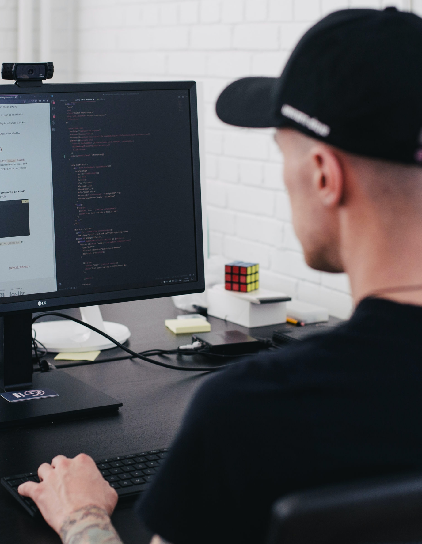 brooke-cagle-LCcFI_26diA-unsplash (1) 3 Tech community